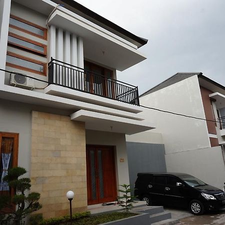 Cemara Homestay Jogja Yogyakarta Exterior foto