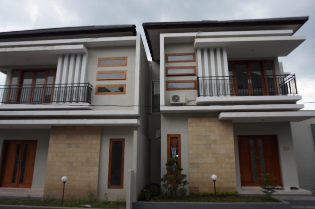 Cemara Homestay Jogja Yogyakarta Exterior foto